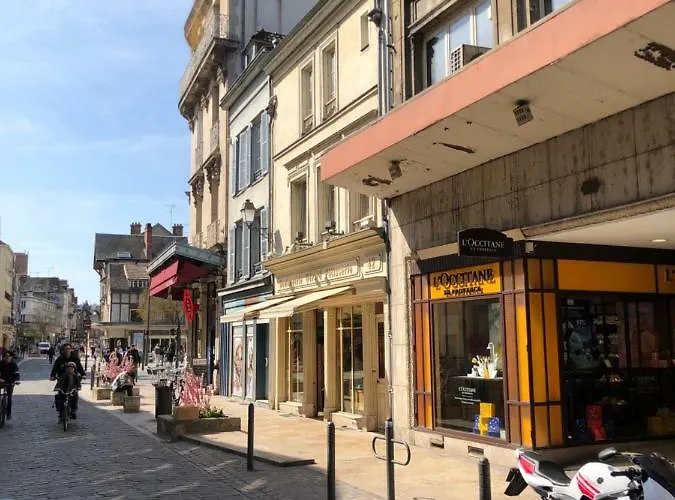 Le Zola Hyper Centre Classe Apartment Troyes